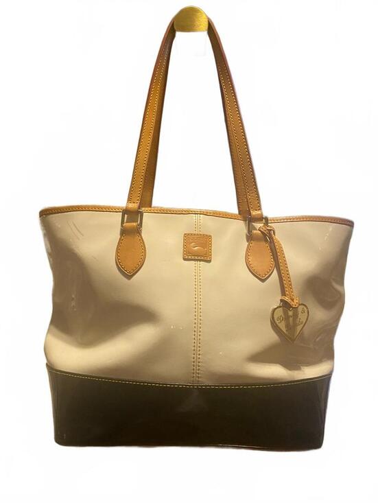 Dooney & Bourke Handbags - Dooney & Bourke Cream & Black colorblock 2 Tone Patent Leather Tote Ivory Heart